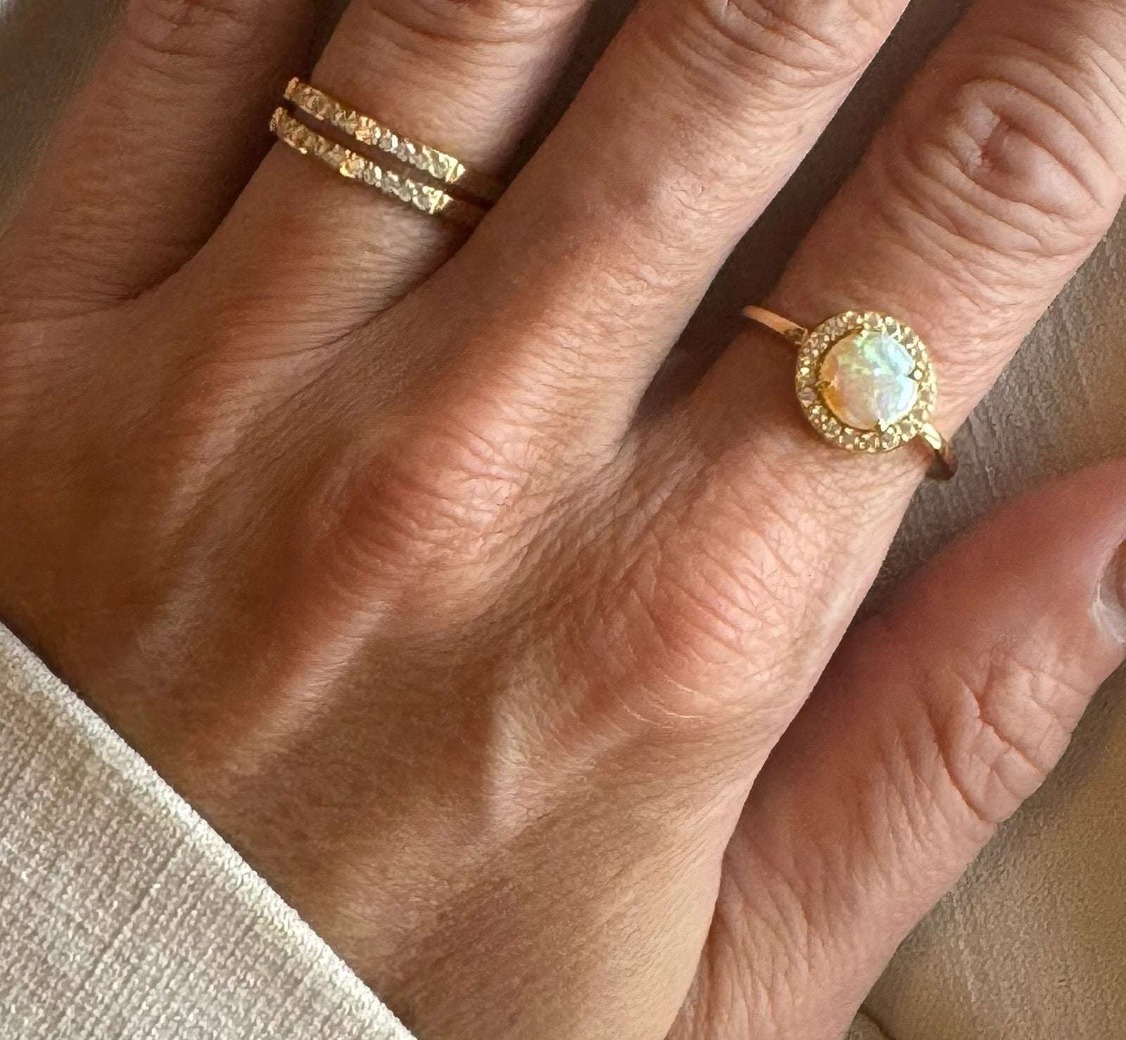 Opaal ring met kristallen - Nova ring